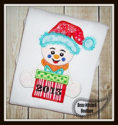 Christmas Bear with present Applique Embroidery Design